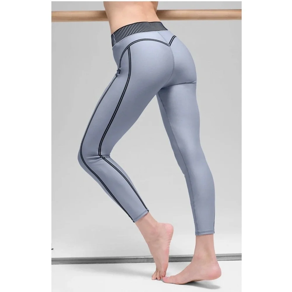 Alo Yoga Airlift High-Waist 7/8 Line Up Leggings Winter Frost Size Medium